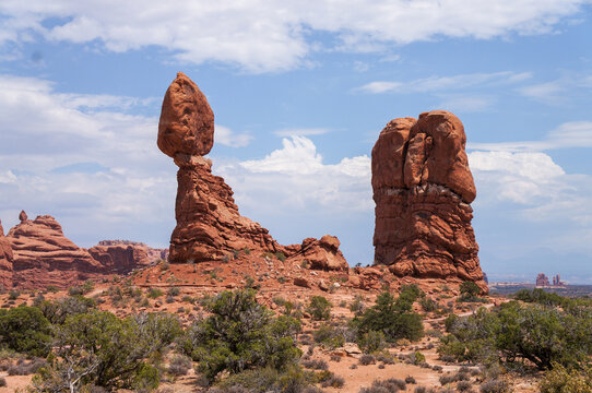 Arch National Park in a sunny day