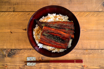 鰻丼