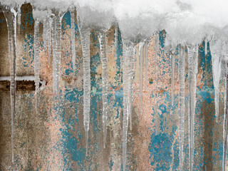 Hanging from the roof, ice shape, ice stalactites