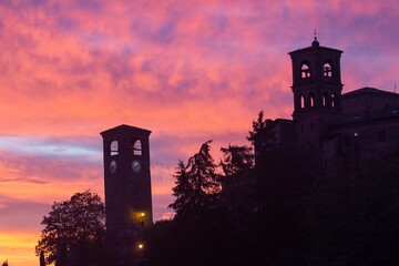 sunrise in castelvetro di modena fantastic colors in the morning © francescodemarco
