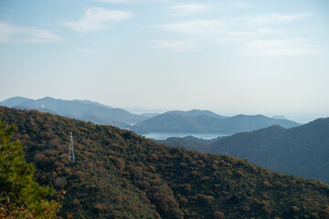 Fototapeta na wymiar 日本の兵庫県赤穂市のとても美しい山の風景