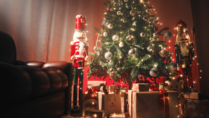 The Christmas tree in the night