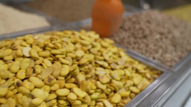 Semillas y leguminosas en mercado