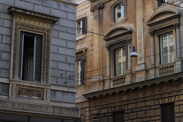 Fototapeta na wymiar Architecture in the historic city of Roma, Italy