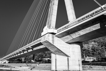Naklejka premium city bridge