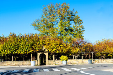 Eingang zur Lindenanlage in Neuenstadt