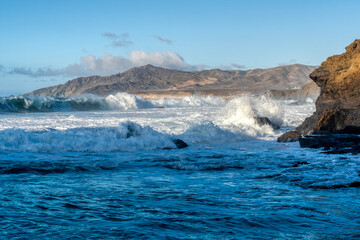 Wild Waves in La Pared