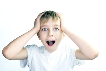 portrait of a person screaming, confused, scared expression, portrait of a child on white background, copy space