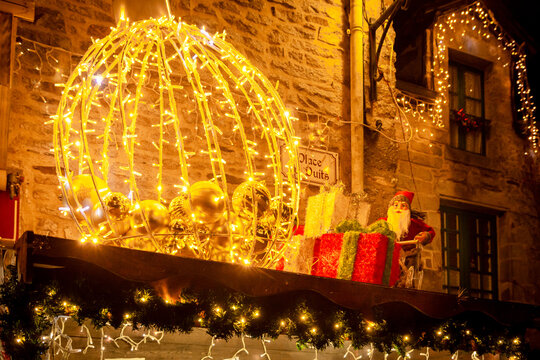 Décoration De Noel Avec Le Père Noel