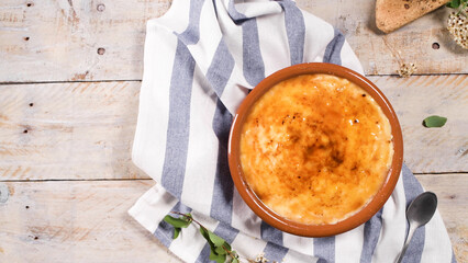 Portuguese leite creme