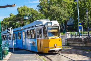 Fototapeta premium Retro tram in Budapest