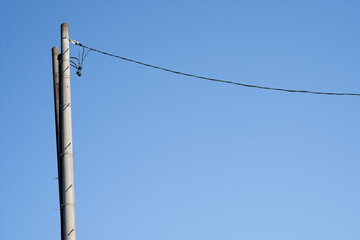 電柱　電線