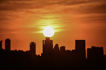 atardecer paisaje con sol