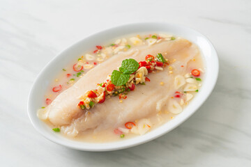 Steamed Fish in Spicy Lemon Sauce