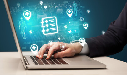 hand browsing on the internet for medical issues