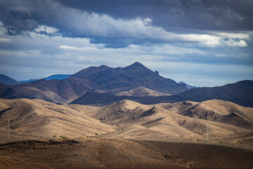Fototapeta na wymiar landscape in high atlas mountains, mountains, morocco, north africa, clouds