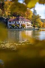 Fototapeta na wymiar Colorful autumn at lake