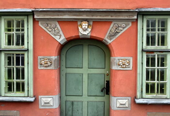 Grüne Tür an der Königlichen Kapelle in Danzig