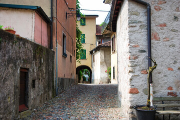 La cittadina di Brinzio in provincia di Varese, Lombardia, Italia.