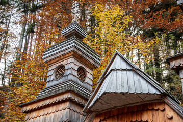 Fototapeta na wymiar A small Russian-orthodox chapel in the Triglav National Park, built for the fallen soldiers of the Second World War