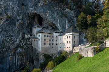 Fototapeta na wymiar Famous medieval Predjama cave castle in Slovenia