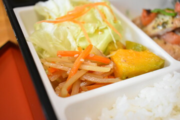 きんぴらごぼうと島かぼちゃ (Okinawa)