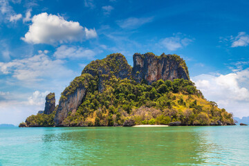 Naklejka premium Koh Aleil island in Krabi