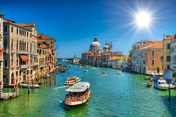 Gorgeous view of the Grand Canal and Basilica Santa Maria della