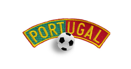 Banner com cores de Portugal em forma de arco com uma bola de futebol ao centro  © ajcsm