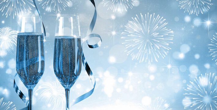 Glamouröse Silvesterparty mit Champagner und Feuerwerk