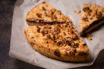 Grated cake with jam and nut