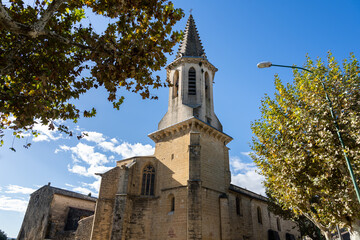 Fototapeta na wymiar Eglise Saint-Etienne à Cadenet, Vaucluse