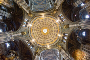 Interior details of the cathedral in Siena, Italy. - obrazy, fototapety, plakaty