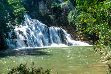 Obraz premium Waterfall in Brazil in nature