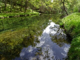 Río en el interior de Galicia