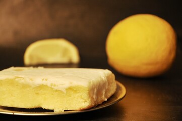 Lemon pudding