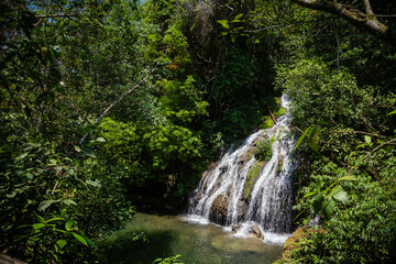 Naklejka premium Cachoeira em Bonito, Mato Grosso