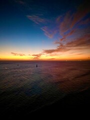 Fototapeta na wymiar Honolulu Hawaii horizon at sunset