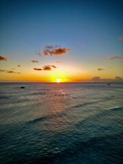 Horizon Sunset off of Ala Moana Beach Park, Honolulu, HI