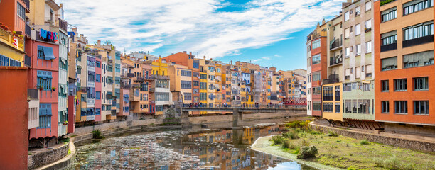 Plakat Girona city with colorful houses and river- Catalonia in Spain