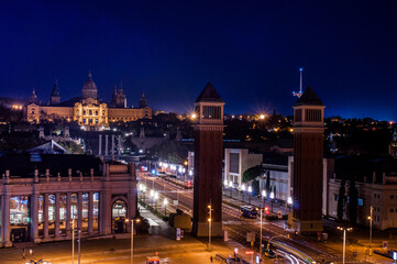 Fototapeta na wymiar Placa de Espana - Barcelona bei Nacht,