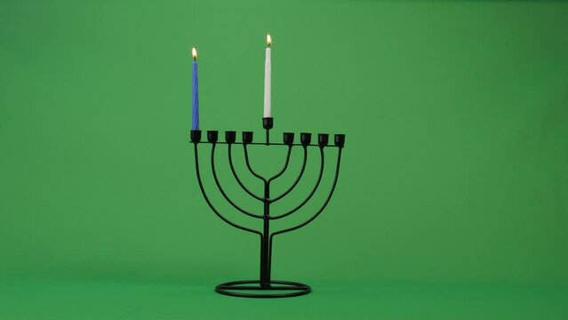 Hanukkah menorah greenscreen first night candle 10bit