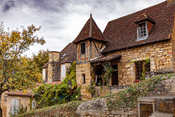 Fototapeta na wymiar Rustique, A rustic cottage in the Dordogne