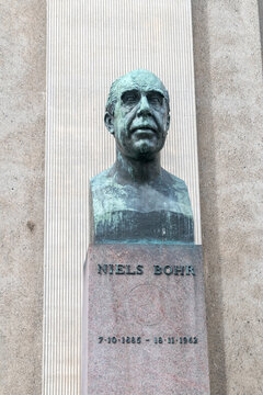 Copenhagen, Denmark - July 26, 2022: Bust of Niels Henrik David Bohr, Danish physicist who made foundational contributions to understanding atomic structure and quantum theory.