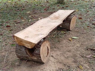 wooden bench