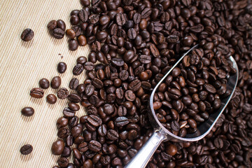 coffee beans on the spoon