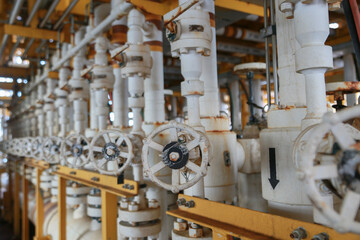 Manifold line of oil and gas production which controlled by program or technician petroleum. The valve function to close and open by programmable by control room for control oil and gas production.