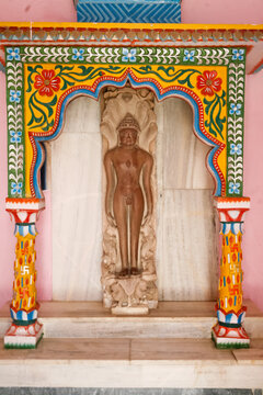 Jina images from Siron ji, a heritage Digambar Jain Tirtha-kshetra in Bundelkhand
