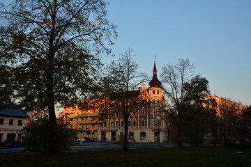 Street und Sonnenschein
