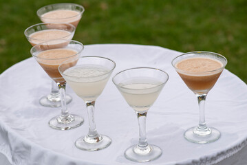 bebidas mesa cocktail